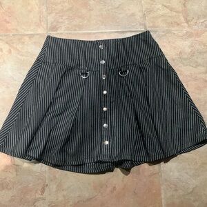Hot topic skirt